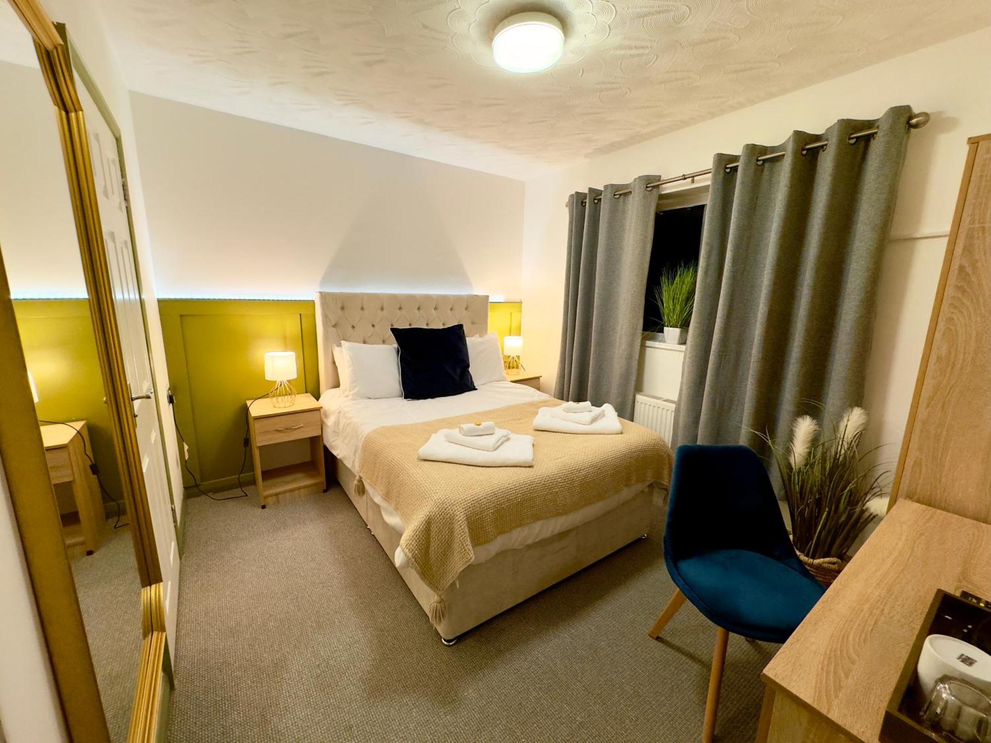 Coastal Park Accommodation Llanelli Exterior photo